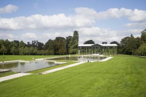 2016_parc-culturel-de-rentilly-chateau-veilhan_adagp-2014-martin-argyroglo-9