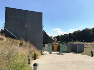 Vue extérieure de la Maison de la Nature